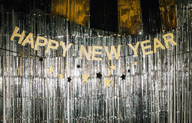Baner Happy New Year z gwiazdkami, 300 cm, złoty - obrazek 2