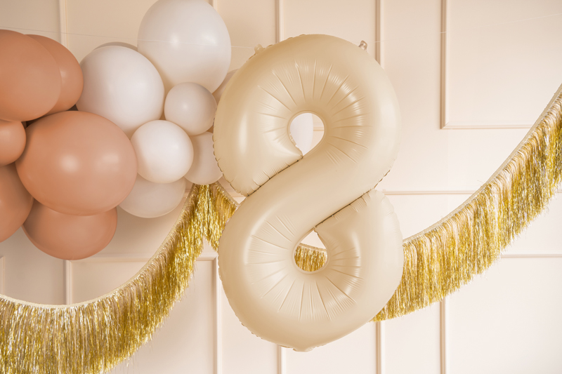 Balon foliowy Cyfra ''8'', 72cm, beż - obrazek 2