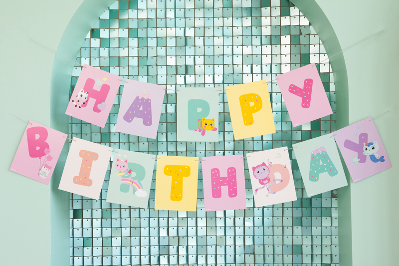 Baner Happy Birthday Koci Domek Gabi, 180 x 15 cm, mix - obrazek 2