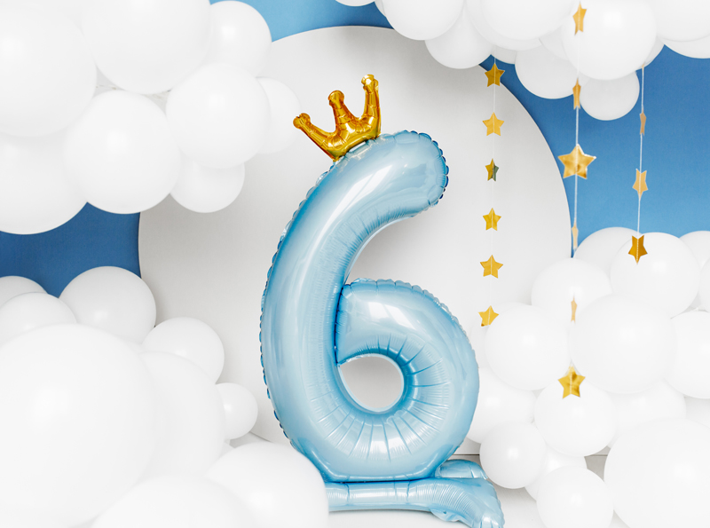 Stojący balon foliowy cyfra ''6'', 84 cm, błękit - obrazek 2