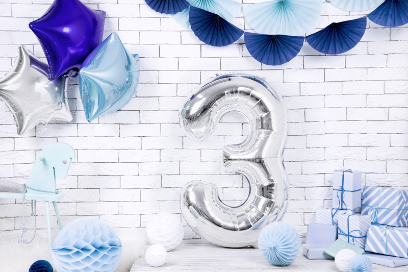 Balon foliowy Cyfra ''3'', 86cm, srebrny - obrazek 2