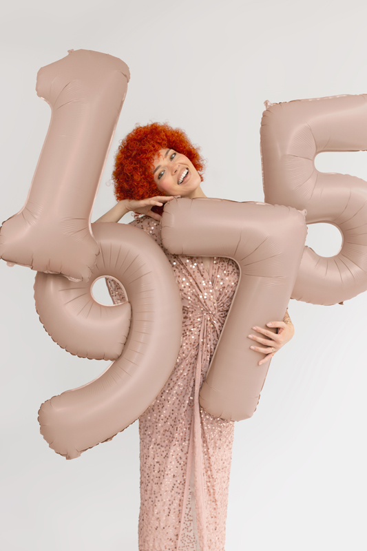 Balon foliowy Cyfra ''9'', 72cm, ciemny beż - obrazek 4