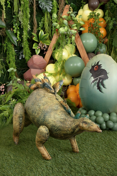 Balon foliowy Jurassic World Stegozaur, 112x51 cm, mix - obrazek 2