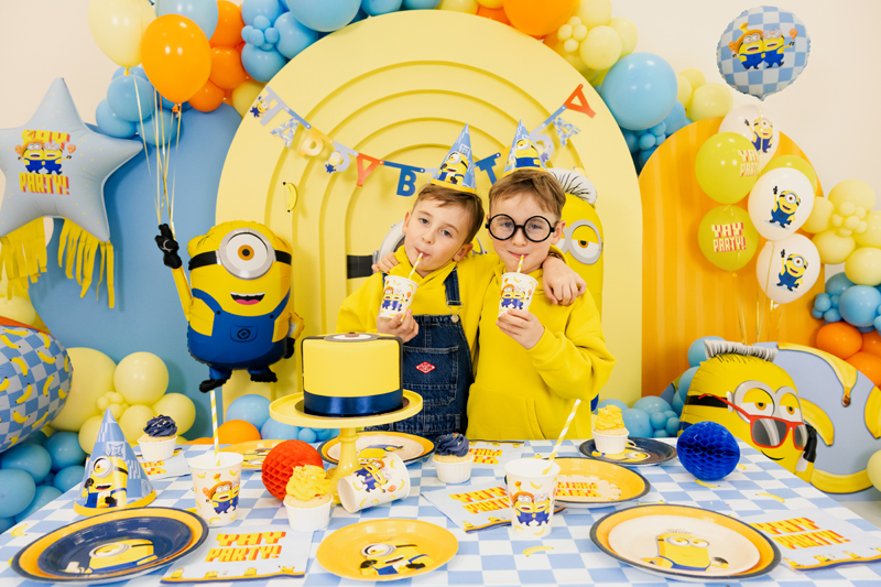 Kubeczki Minionki, 250 ml, mix (1 op. / 6 szt.) - obrazek 5