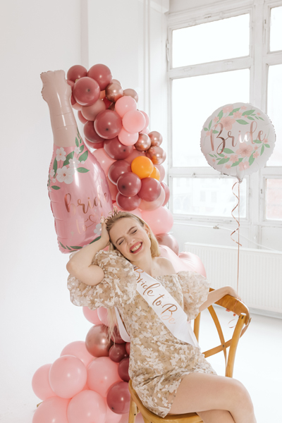 Balon foliowy Butelka Bride to be, 49.5x108.5 cm, mix - obrazek 2