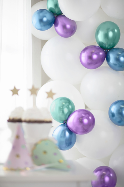 Balony Glossy 12 cm, butelkowa zieleń (1 op. / 50 szt.) - obrazek 2