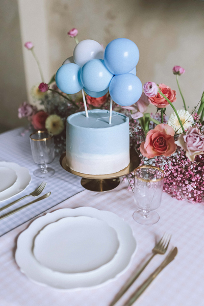 Balonowy topper na tort, niebieski, 29 cm - obrazek 3