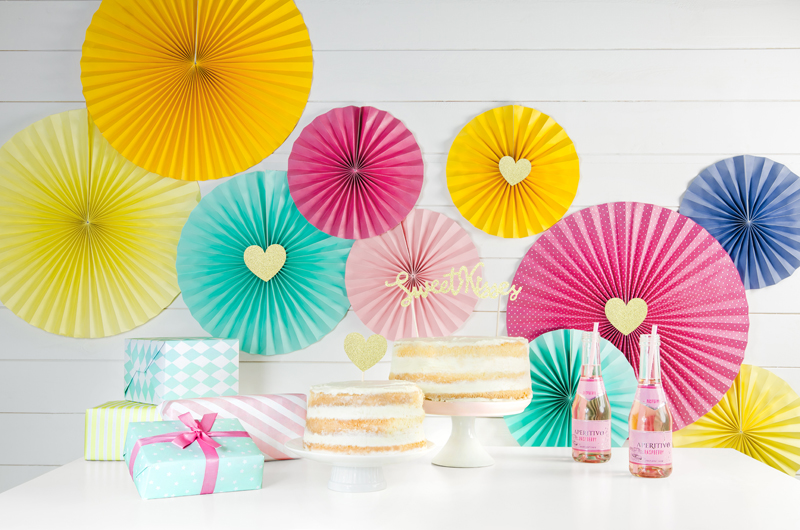 Dekoracje do muffinek Sweet Love - Serca (1 op. / 6 szt.) - obrazek 3