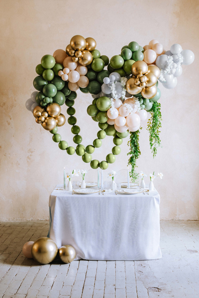 Balony Strong 23 cm, Pastel Rosemary Green (1 op. / 100 szt.) - obrazek 2